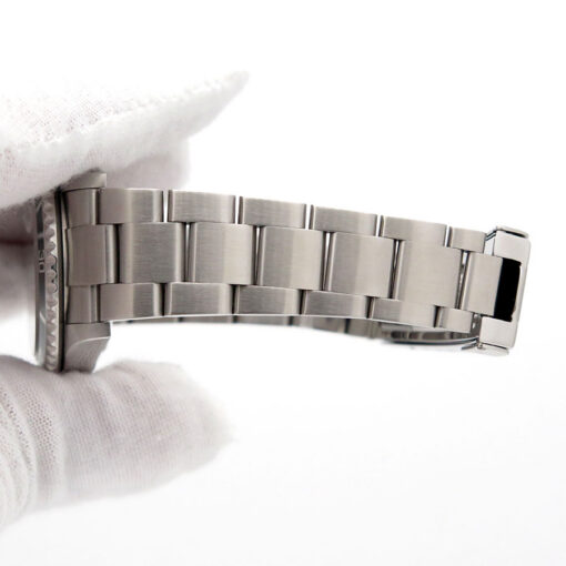 Rolex 16610LN Submariner - Image 13