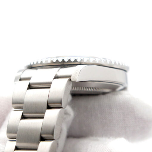 Rolex 16610LN Submariner - Image 9