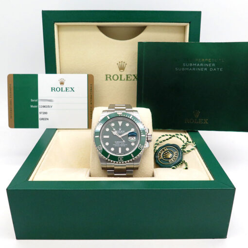 Alternative view of Rolex 116610LV Submariner