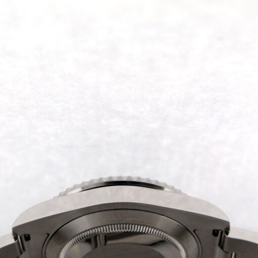 Rolex 116610LV Submariner - Image 5