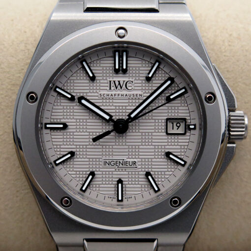 IWC IW3289 Ingenieur Titanium Automatic 40mm - Image 3