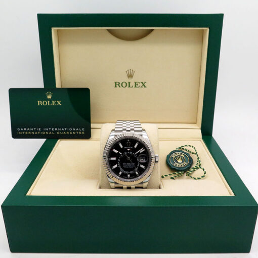 Rolex 336934 Skydweller with Black Dial on Jubilee - Image 2