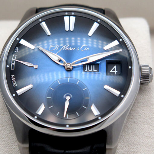 H. Moser & Cie 3808-1201 Pioneer Perpetual Calendar MD Funky Blue Limited Edition - Image 4
