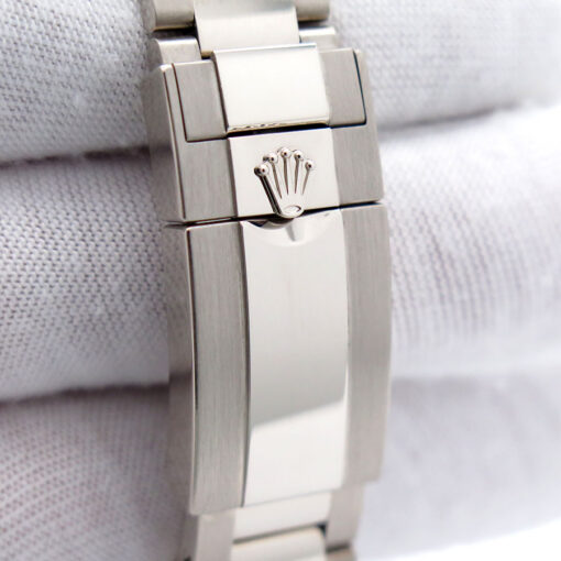 Rolex 126729VTNR GMT Master II 18K White Gold with Green Dial on Oyster (New Model) - Image 7