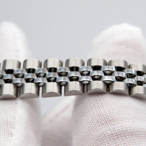 Rolex M6916/0 Datejust with Silver Dial on Jubilee - Image 6