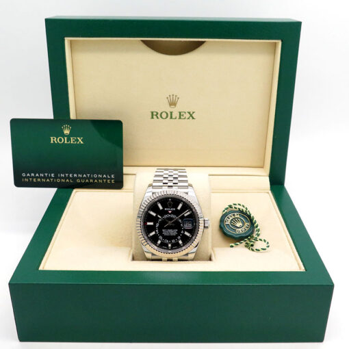 Rolex 326934 Skydweller with Black Dial on Jubilee - Image 2