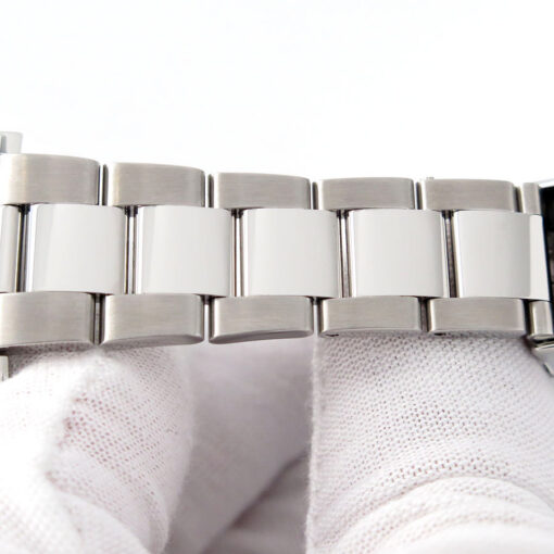Rolex 116622 Yachtmaster with Dark Rhodium Dial - Image 8