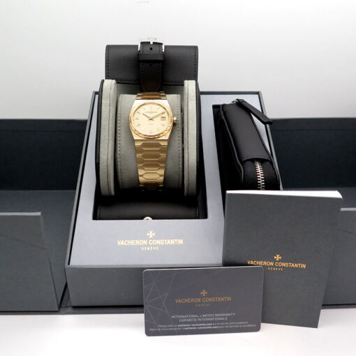 Alternative view of Vacheron Constantin 4200H Historiques 222 Automatic 18K Yellow Gold