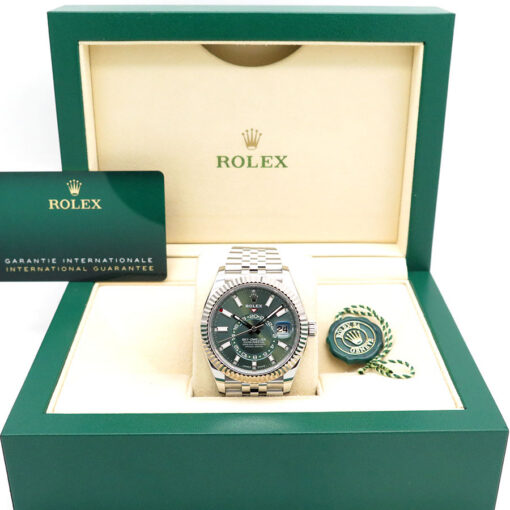 Alternative view of Rolex 336934 Skydweller with Mint Green Dial on Jubilee