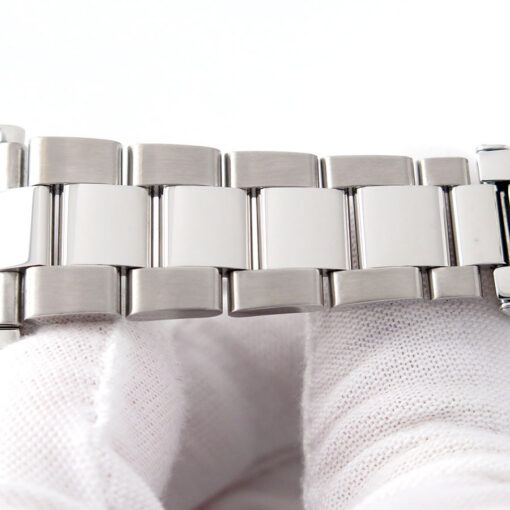 Rolex 16622 Yachtmaster with Platinum Dial - Image 8