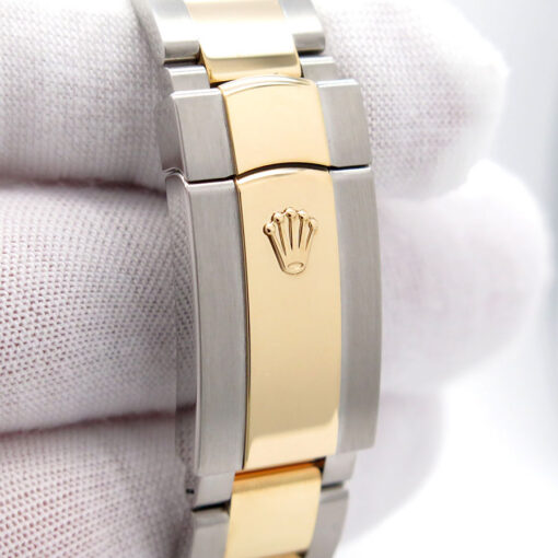 Rolex 126333 Datejust 41 18K/SS with Champagne Diamond Dial on Oyster - Image 7