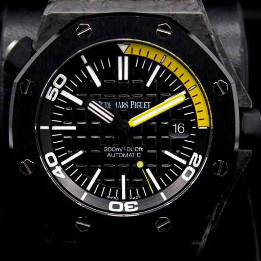 Audemars Piguet 15706AU Royal Oak Offshore Diver - Image 3