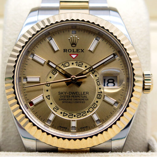 Rolex 326933 Skydweller 18K/SS with Champagne Dial on Jubilee - Image 3