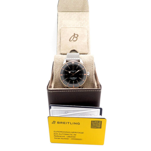 Alternative view of Breitling UB2030 Superocean Heritage 18K/SS with Black Dial 44mm