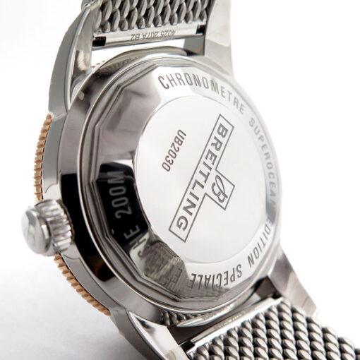 Breitling UB2030 Superocean Heritage 18K/SS with Black Dial 44mm - Image 5