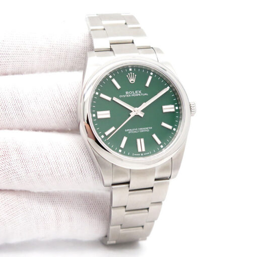 Rolex 124300 Oyster Perpetual 41 with Green Dial