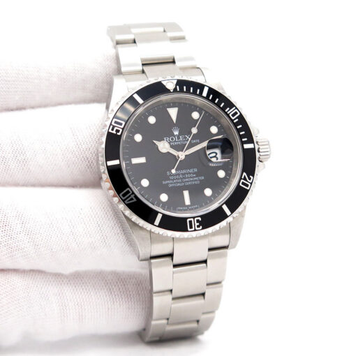 Rolex 16610LN Submariner