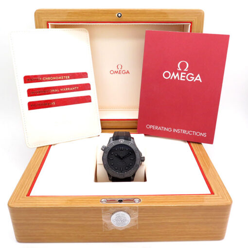 Alternative view of Omega Seamaster Diver 300m "Black Black" Ceramic
