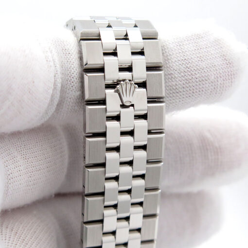 Rolex 127334 Land-Dweller 40 with White Dial - Image 8