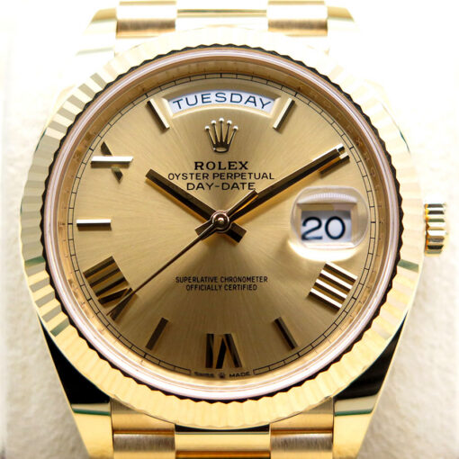 Rolex 228238 Day Date 40 18K Yellow Gold with Champagne Roman Dial - Image 3