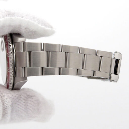 Rolex 16710 GMT Master II with Red & Black Bezel - Image 13