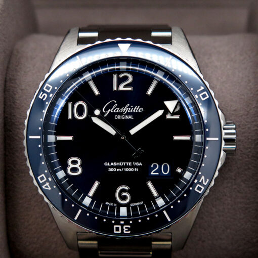 Glashutte SeaQ Panorama Date with Blue Dial - Image 4