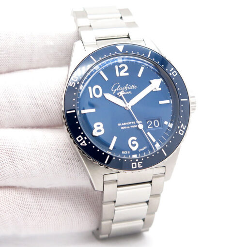 Glashutte SeaQ Panorama Date with Blue Dial