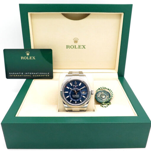 Alternative view of Rolex 336934 Skydweller with Blue Dial on Oyster