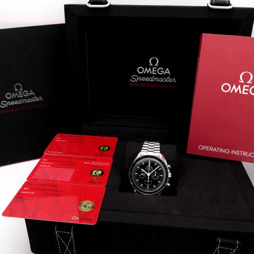 Alternative view of Omega Speedmaster Professional Moonwatch “Sapphire Sandwich” with 3861 Movement