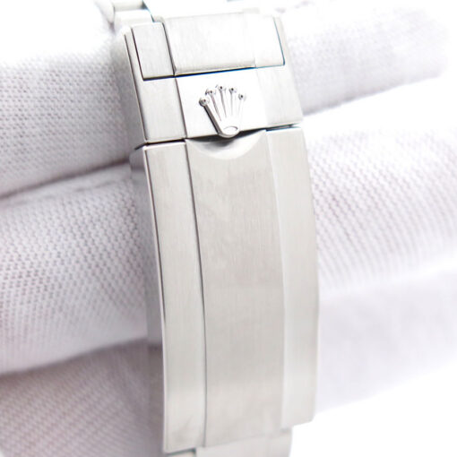 Rolex 116610LV Submariner (New Old Stock) - Image 7