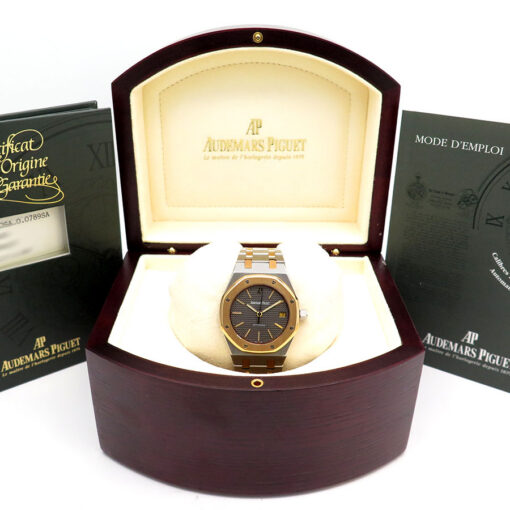 Alternative view of Audemars Piguet 14790SA Royal Oak 18K/SS 36mm with Grey Dial